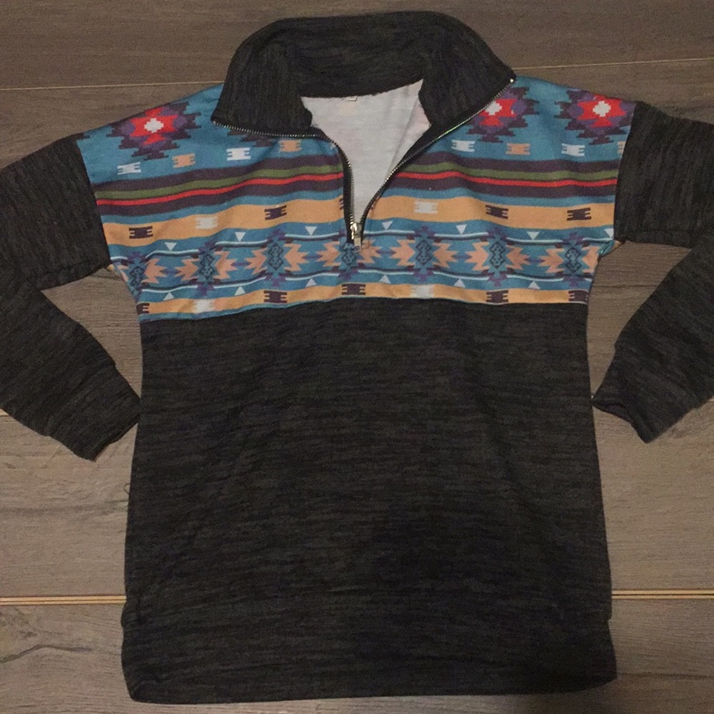 Sweater - Picture 2 of 4